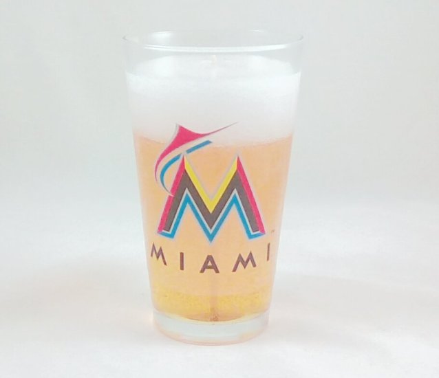 (image for) Realistic Frosty Beer Gel Candle