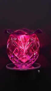 (image for) Glass Diamond Style Plug-in Warmer & Night Light w/dish - Purple