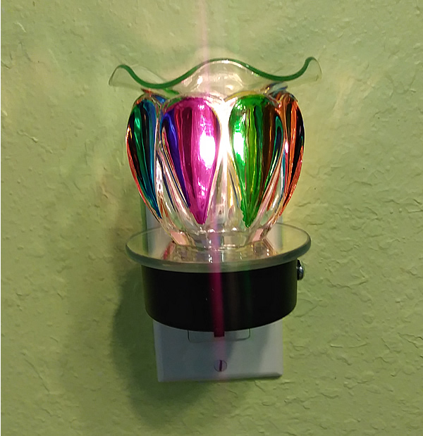 Glass Colorful NewTulip Style Plug-in Warmer Night Light w/dish - Click Image to Close
