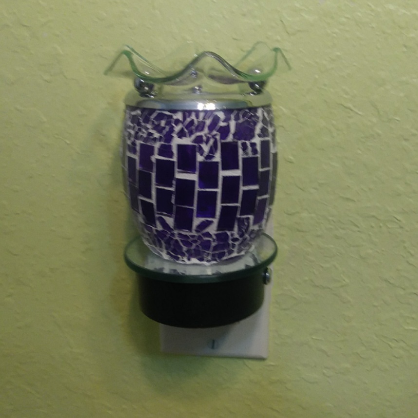 Contemporary Cracked Purple Plug Touch Warmer Night Light - Click Image to Close
